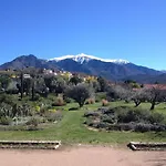 Bed & Breakfast Castell Rose 4*