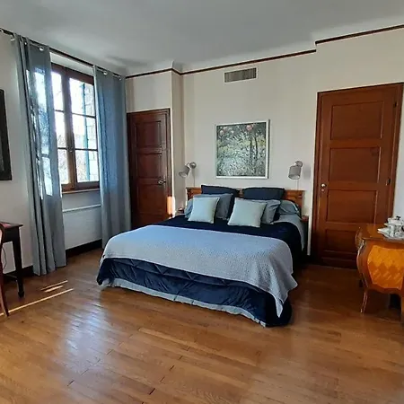 Castell Rose 4*