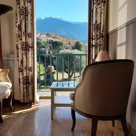 Castell Rose 4*